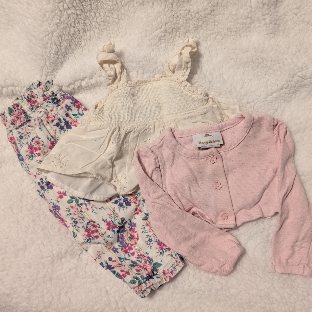 Tommy Bahama Matching Set
